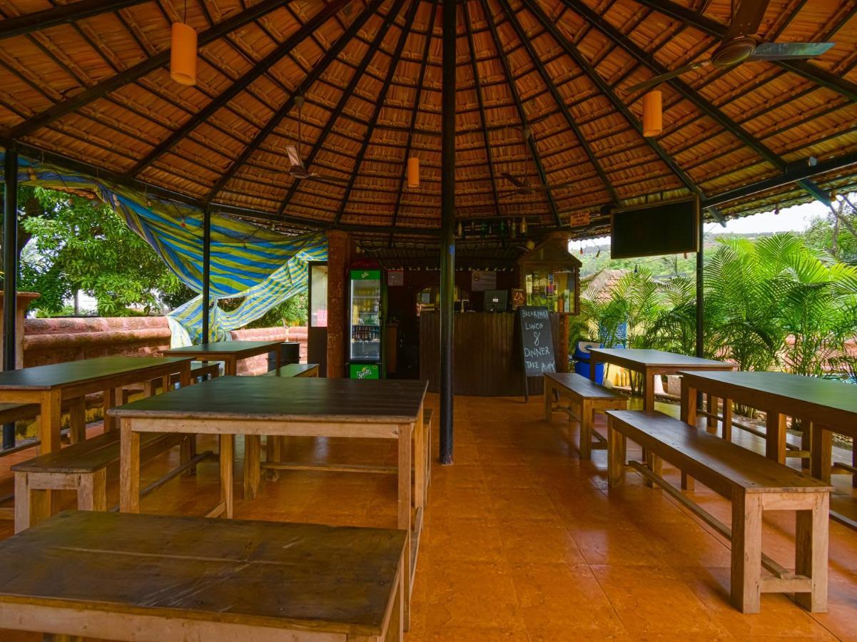 Yoyogoa Cottages Vagator Exterior photo